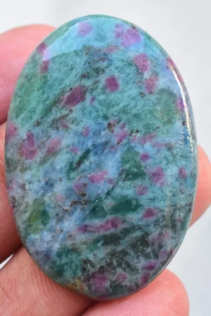 Ruby Kyanite Cabochon / Top Selection Ruby Kyanite Gemstone / Oval Shape / 61.45 Ct. / 41x28x5 mm / Loose Gemstone G-765