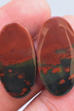 Title: Bloodstone Pair Cabochon / Bloodstone Pair Gemstone / Oval Shape / 28.45 Ct. / 26x13x4 mm. / Loose Gemstone / M-430