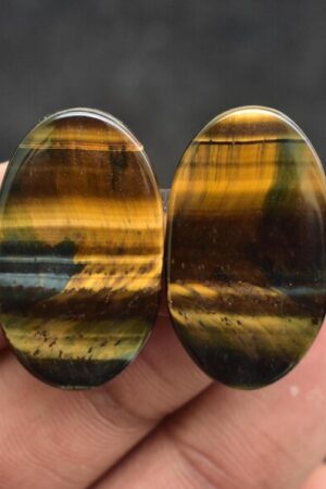 Title: Tiger Eye Pair Cabochon / Tiger Eye Pair Gemstone / Oval Shape / 32.90 Ct. / 27x16x4 mm. / Loose Gemstone / Q-174