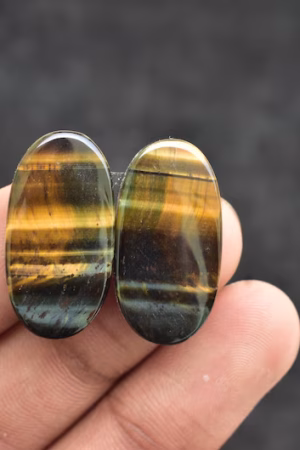 Title: Tiger Eye Pair Cabochon / Tiger Eye Pair Gemstone / Oval Shape / 29.00 Ct. / 26×13×4 mm. / Loose Gemstone / Q‑173