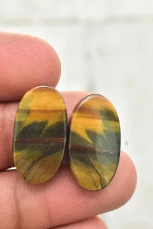 Title: Tiger Eye Pair Cabochon / Tiger Eye Pair Gemstone / Oval Shape / 22.95 Ct. / 23x12x4 mm. / Loose Gemstone / Q-183