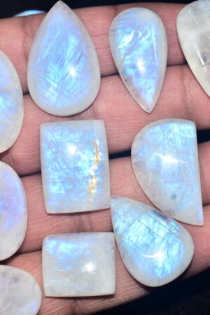 Top Grade !!! Rainbow Moonstone lot Cabochon / for Jewelry / Mix Shape And Size / 138.63 grams / Q- 808 / [ 26 Pc ]