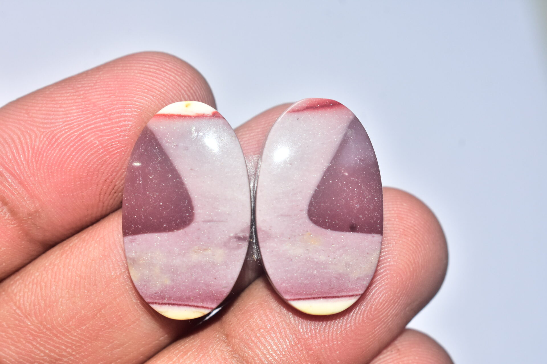 Mookaite Cabochon / Natural Red Mookaite Gemstone / For Wire Wrap Jewelry / Oval Shape / 28.60 Ct/ 25x15x4 mm. / Loose Gemstone / Q- 739