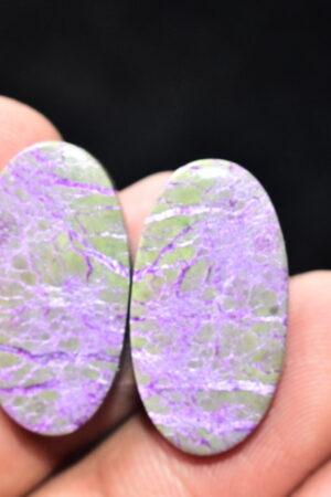 Stichtite With Serpentine Pair Cabochon / Stichtite With Serpentine Gemstone / Oval Shape / 23.05 Ct. / 25x13x4 mm. / Loose Gemstone / Q-840