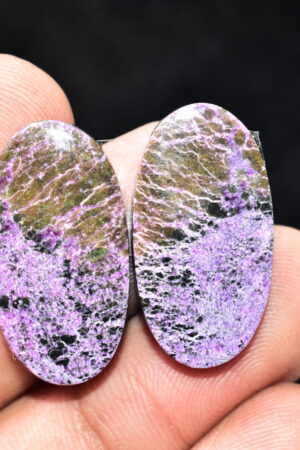 Stichtite With Serpentine Pair Cabochon / Stichtite With Serpentine Gemstone / Oval Shape / 25.00 Ct. / 26x14x4 mm. / Loose Gemstone / Q-847