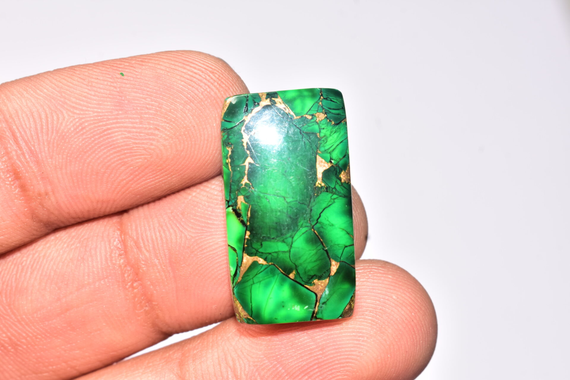 Green Dahlia Copper Turquoise Cabochon / Green Dahlia Copper Turquoise Gemstone / Cushion Shape / 21.95 Ct. / 26x14x4 mm. / Q-952