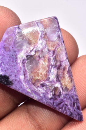 Charoite Cabochon / AAA+++ Russian Charoite Gemstone / Purple Charoite / Freeform Shape / 27.00 Ct. / 37x28x4 mm. / Loose Gemstone / B-164