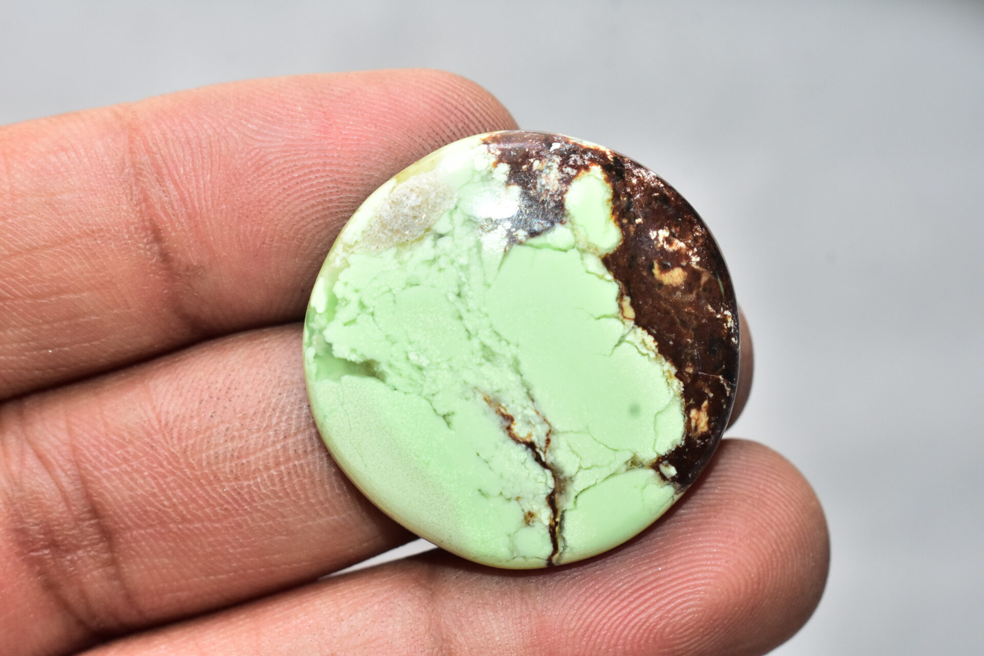 Lemon Chrysoprase Gemstone / For Jewelry / Round Shape / 51.55 Ct. / 31x5 mm. Loose Gemstone A-831 - Image 2